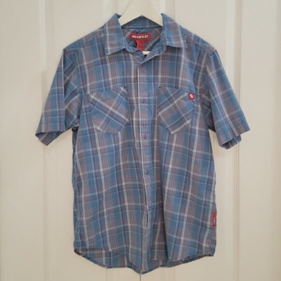 Split Men's Short Sleeve Button Down Classic Blue Plaid Print - Picture 11 of 11